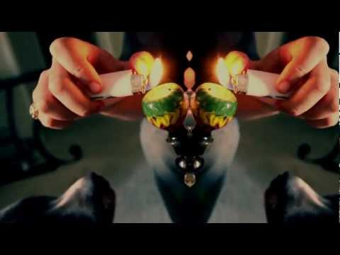 Strong - Nick Jame$ x 2 Chainz