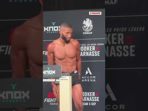 🇫🇷 Le natif d’Aubervilliers Salahdine Parnasse a validé le poids à 70,3kg ce vendredi matin #ufc