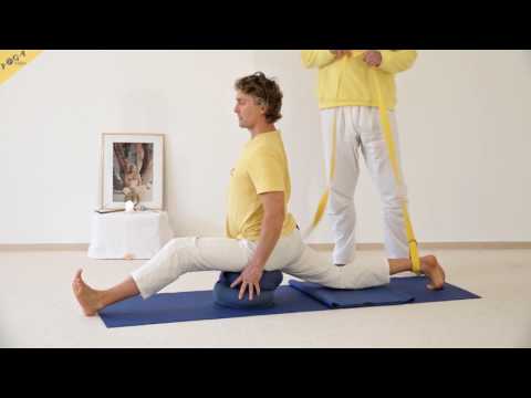 Der Spagat Unterstützt - Hanumanasana - 84 Hauptasanas - Teil 55