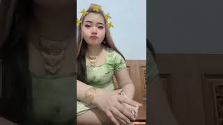 Download lagu Tante gemoy bangkunya bagus mp3