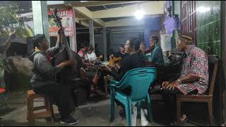 Download lagu Gadonmat bersama paklek cipluk KR bayi solo mp3 Download lagu Gadonmat bersama paklek cipluk KR bayi solo mp3