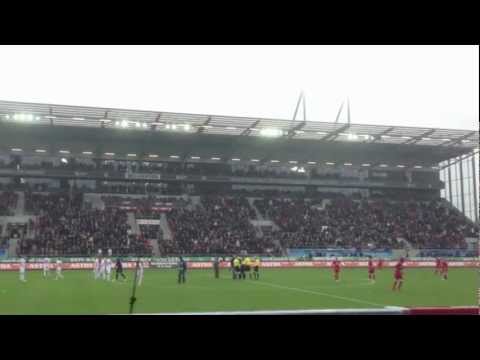 St.Pauli 1:0 Kaiserslautern 01/12/12 Einlauf + Stimmung nach 12 Min & 12 Sekunden HD