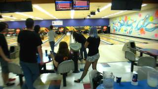 preview picture of video '20120601-BowlingParty.avi'