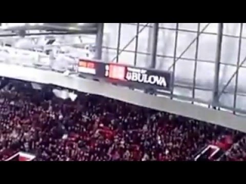 Man United Fans Still Singing 20 Times Despite Losing