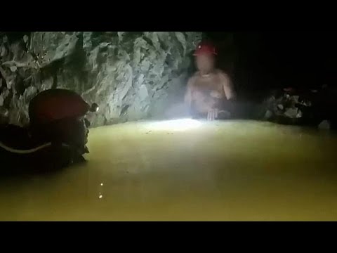 Video Thumbnail: Mexiko: Bergarbeiter nach vierzehn Tagen unter Tage lebend gerettet