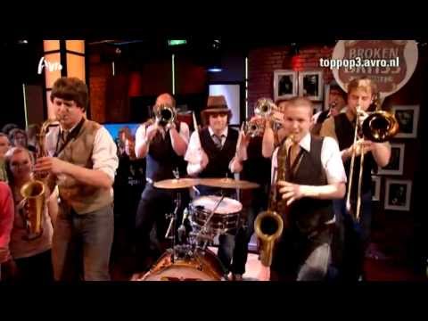 TOPPOP3: Broken Brass Ensemble - Thrift Shop