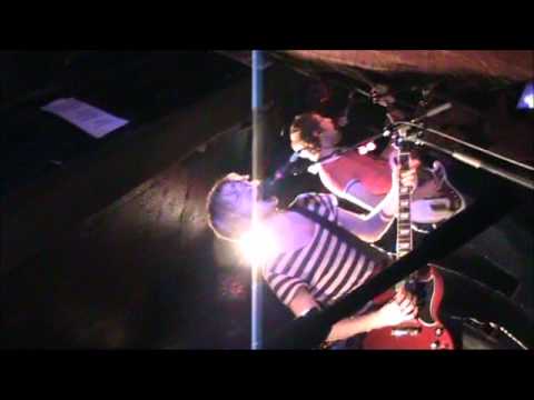 Delays - Nearer Than Heaven LIVE at King Tuts