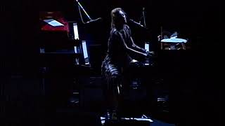 Tori Amos - (Tweeter Center) Camden,Nj 8.26.03 (Complete Show)