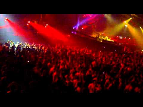 NOIZE SUPPRESSOR vs MAD DOG - MASTERS OF HARDCORE - the vortex of vengeance - 24/03/2012