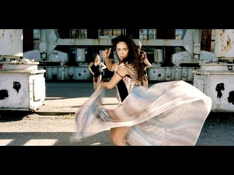 Sofia Zida - Guerrera