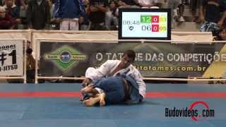 preview picture of video 'Time Travel Tuesdays Caio Terra vs Bruno Malfacine BJJ Worlds 2008'