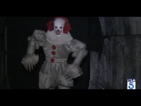 KTLA goes inside the creepy "IT" Experience