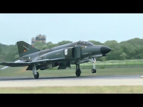 Phantom Pharewell - Teaser, F-4F Phantom II (38 -10) Low Pass, Touch and Go, Wittmund 29.06.2013