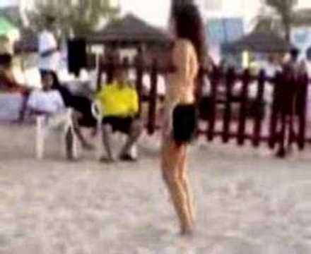 Arab Girl Dance at Kuwait towers beach