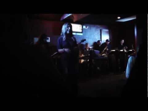 Sweet Pepper and The Long Hots /Fly Me To The Moon/Billie Jean