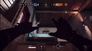 落とし戸上がると...? 　　[R6S]