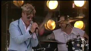 Me First And The Gimme Gimmes - Blowin' In The Wind (Live '09)