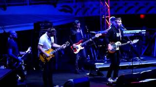 Bronze Radio Return- "Lo-fi" Live