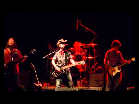RUN THROUGH THE JUNGLE - Willy & The Poorboys - Creedence Tribute Band