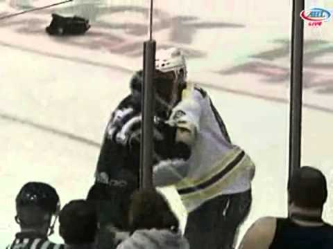 Nathan McIver vs Dwight King