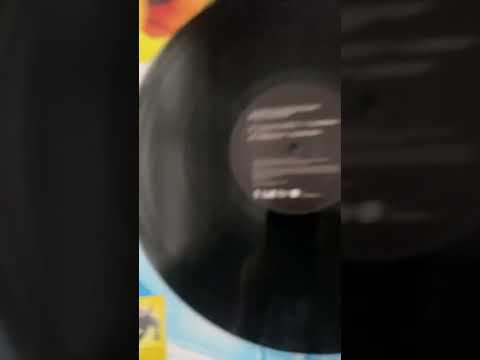 DAVID GUETTA LOVE DON’T LET ME GO (WALKING AWAY)