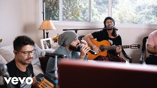Tão Linda Music Video