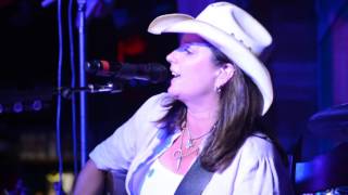Terri Clark &quot;Gypsy Boots&quot; Live, The Woodlands, TX, 5/13/16