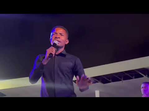 Piedade Depino - Apertou -me  ( Namibe ) 