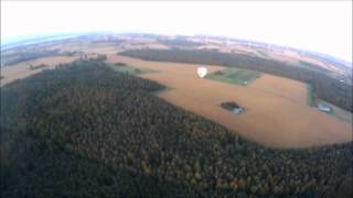 preview picture of video 'Avid Flyer STOL Afternoon short flight  to meet a hot air ballon'
