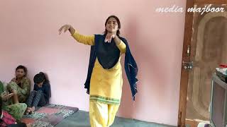 HOMEMADE VIDEO PUNJABI GIRL DANCING