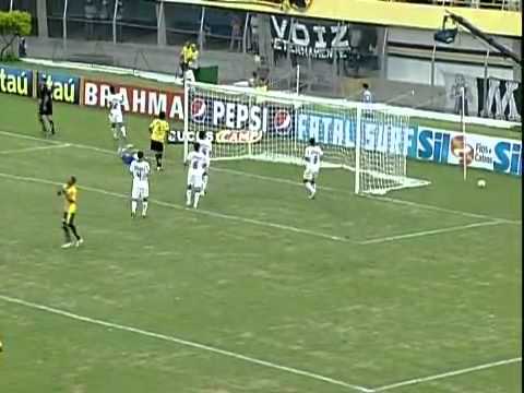 Defesa do Julio Cesar - São Bernardo 2 X 2 Corinthians --  Paulista  30/01/11