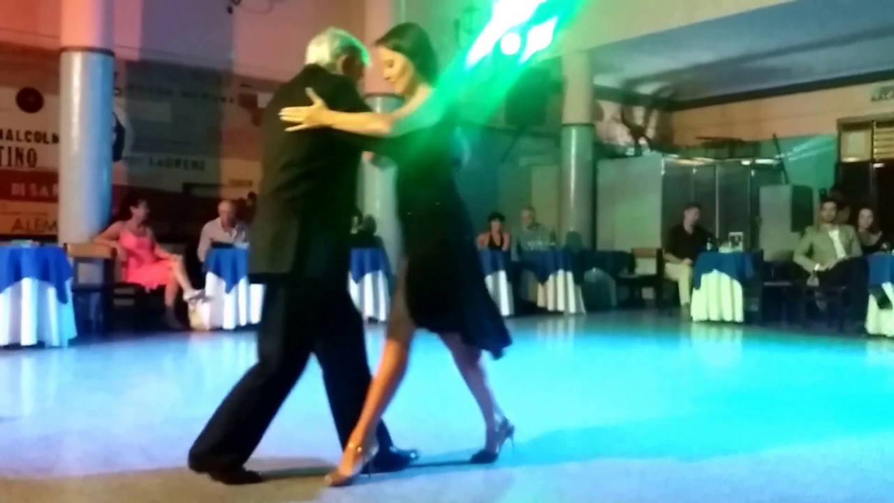 Eduardo Pareja Parejita - Laura Grandi 1