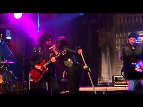 Ewa Farna - Maska [LIVE]