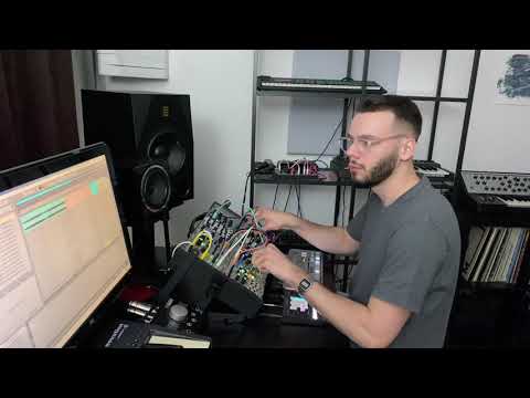 Acid Electro Tribal Breakbeat Jam / Modular + Blackbox + Bassbot