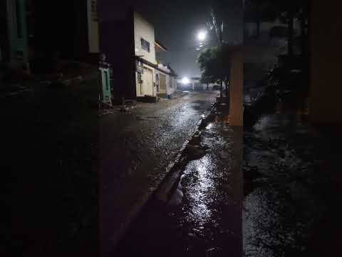 OLHA A CHUVA AQUI EM SALGUEIRO - PERNAMBUCO