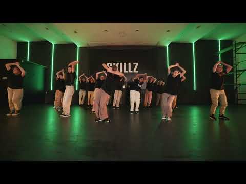 Mark Laird - Sneakin' / House Choreo By Emilis