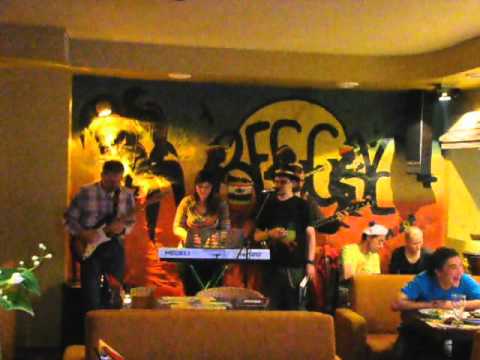 Dr.I-bolit feat DiaPositive - Доброе утро