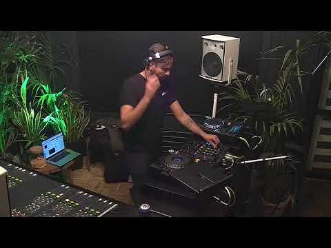 TripeShow with Tripeo + Mirella Kroes @ Radio Nachtlab