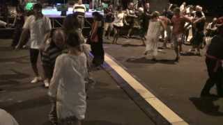 preview picture of video 'La Pizzica dei Fonarà fa ballare tutti a Seclì (LE) - 17 Agosto 2013'