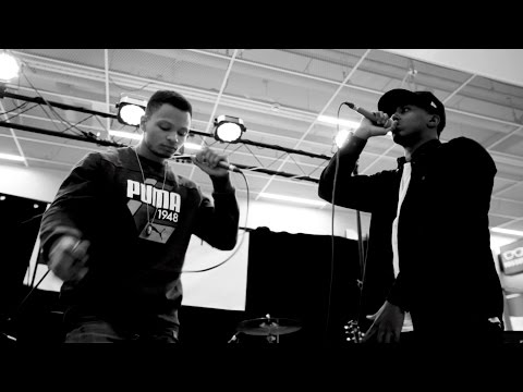 Musta Barbaari & Prinssi Jusuf - Kuka Pelkää Pimeet (LIVE Goodman 2015)