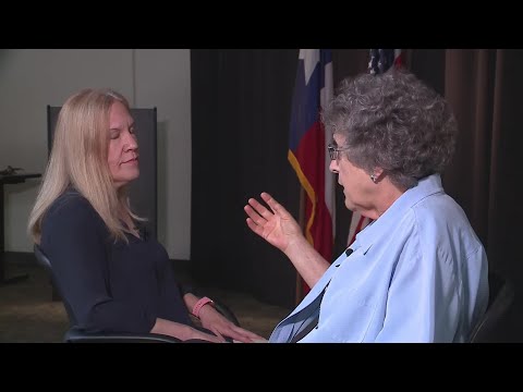 DEMONSTRATION: How Eye Movement Desensitization and Reprocessing works