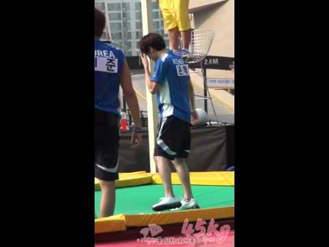 120709 Eunhyuk on Running man