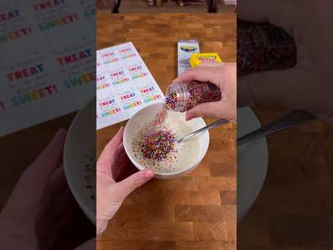 SpinningLeaf Teacher Appreciation Chocolate Covered Cookie Mold - Video by Lifeandsprinkles #shorts