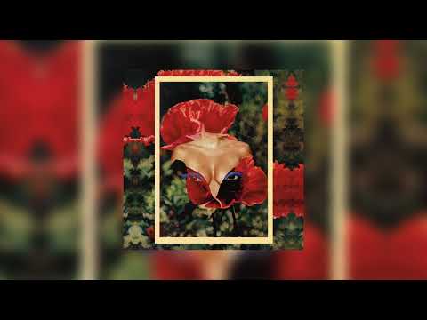 Alastair Lane, Sarah Degny - Rouge à lèvres