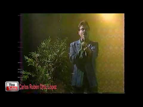 Raphet Rosado: Show "Entre Amigos" de Edgardo Huertas