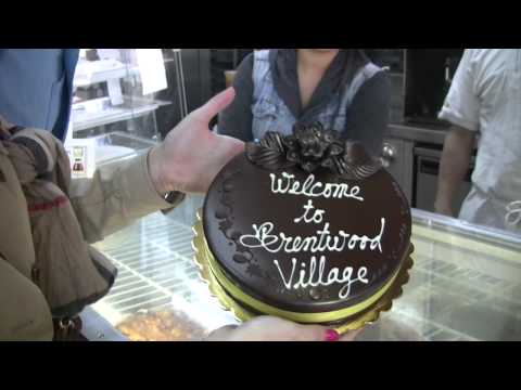 Shop Brentwood Village for the Holidays - Brentwood Village Los Angeles 90049