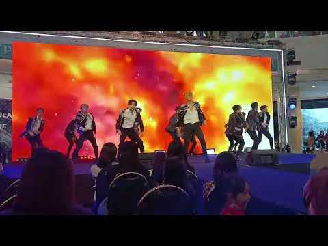 "MMM, JIKJIN -TREASURE"By DIVINIZE Cover TREASURE 2022-10-01