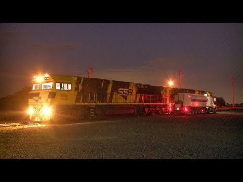 Refueling Diesel Locomotives / 1SK1 SSR Grain Train - PoathTV Australian Railways