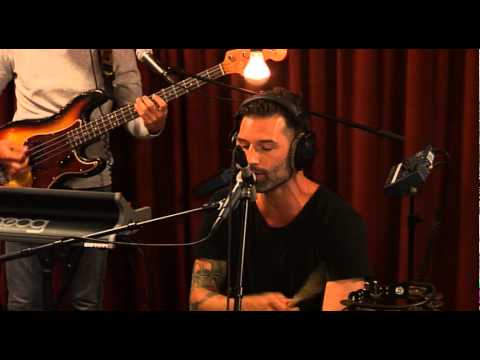 Manoeuvres - My Love (live)