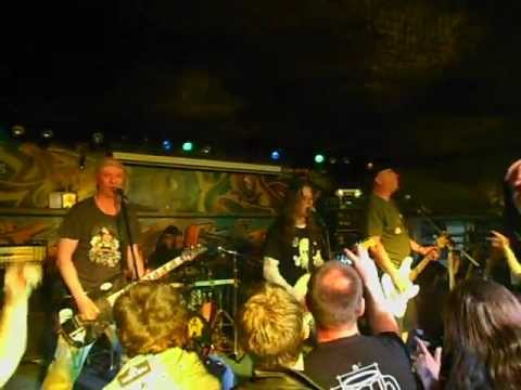 alkehol-pijeme s láskou